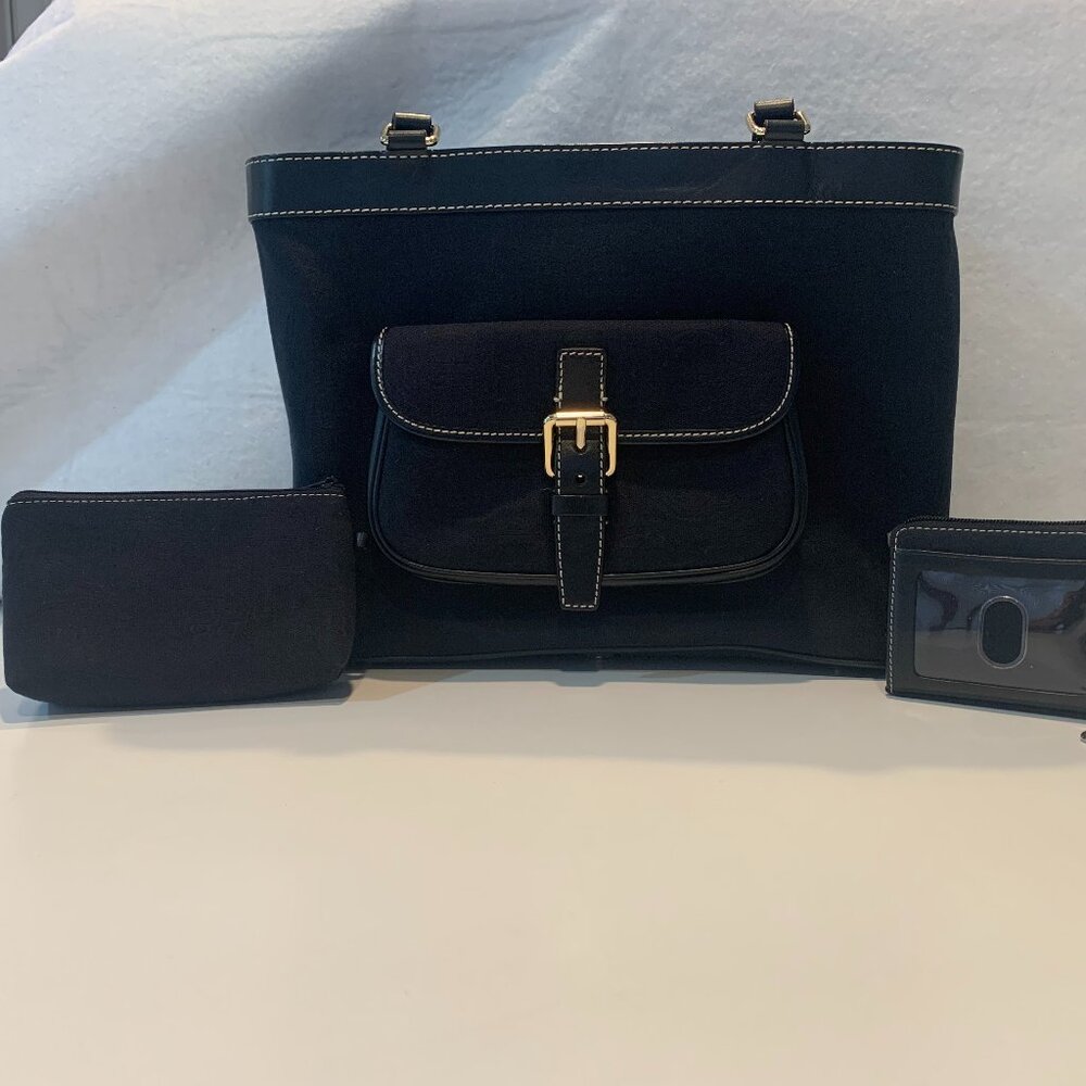 NWOT Dooney & Bourke Signature East/West Shoulder Bag Satchel